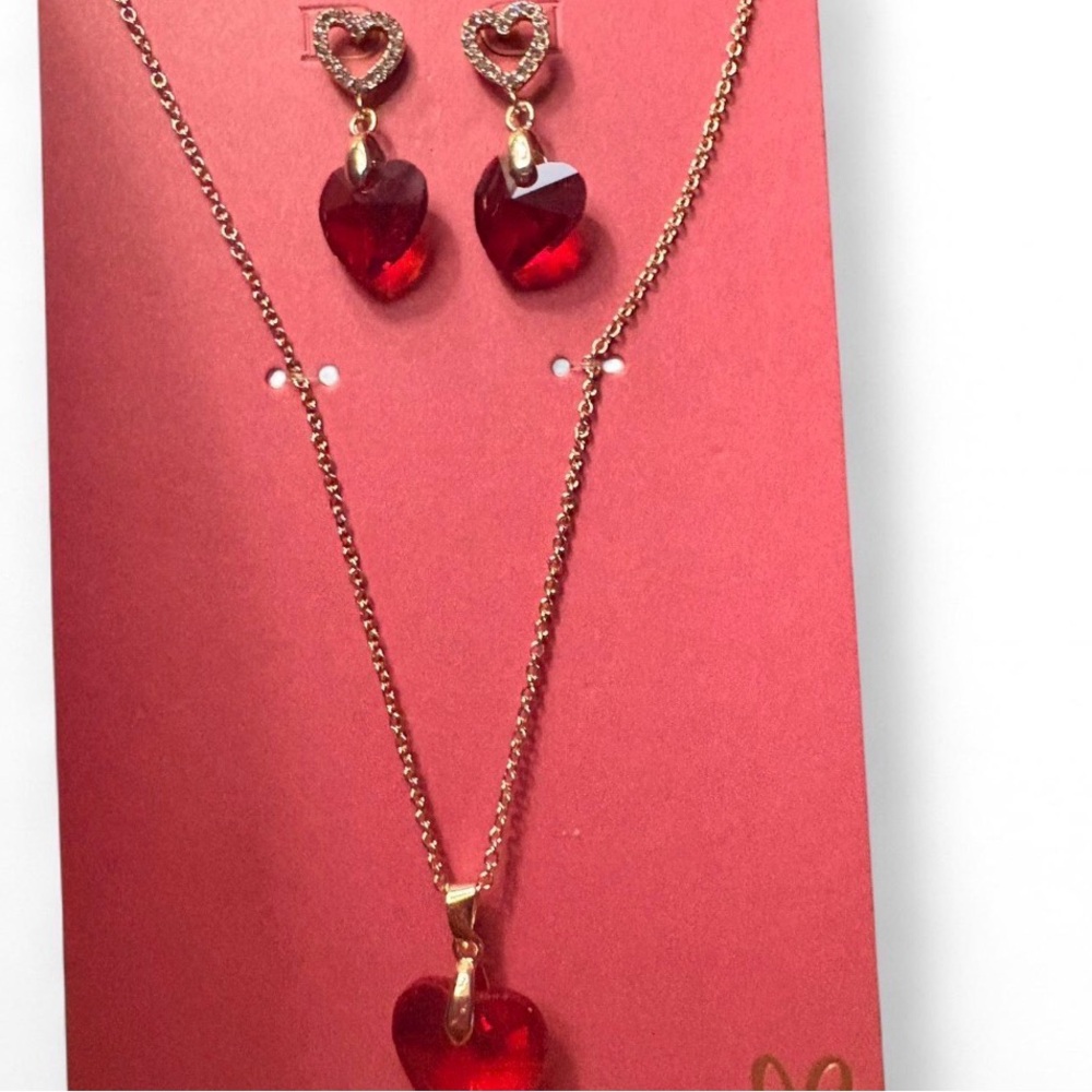 Gold and Red Heart Jewelry Set - Picture 2 of 7